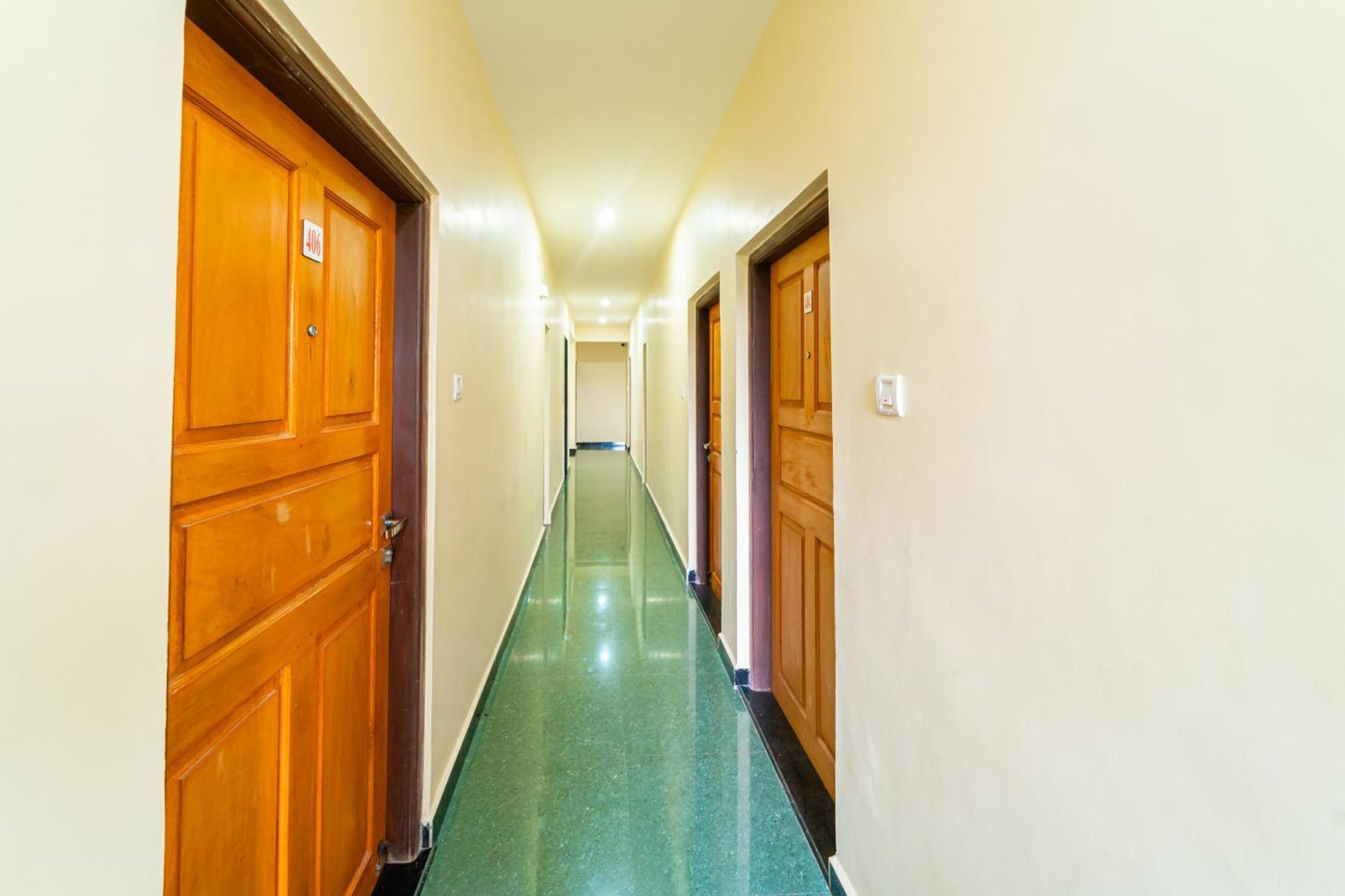 Treebo Green Village Resort - Goa Maneri  ภายนอก รูปภาพ