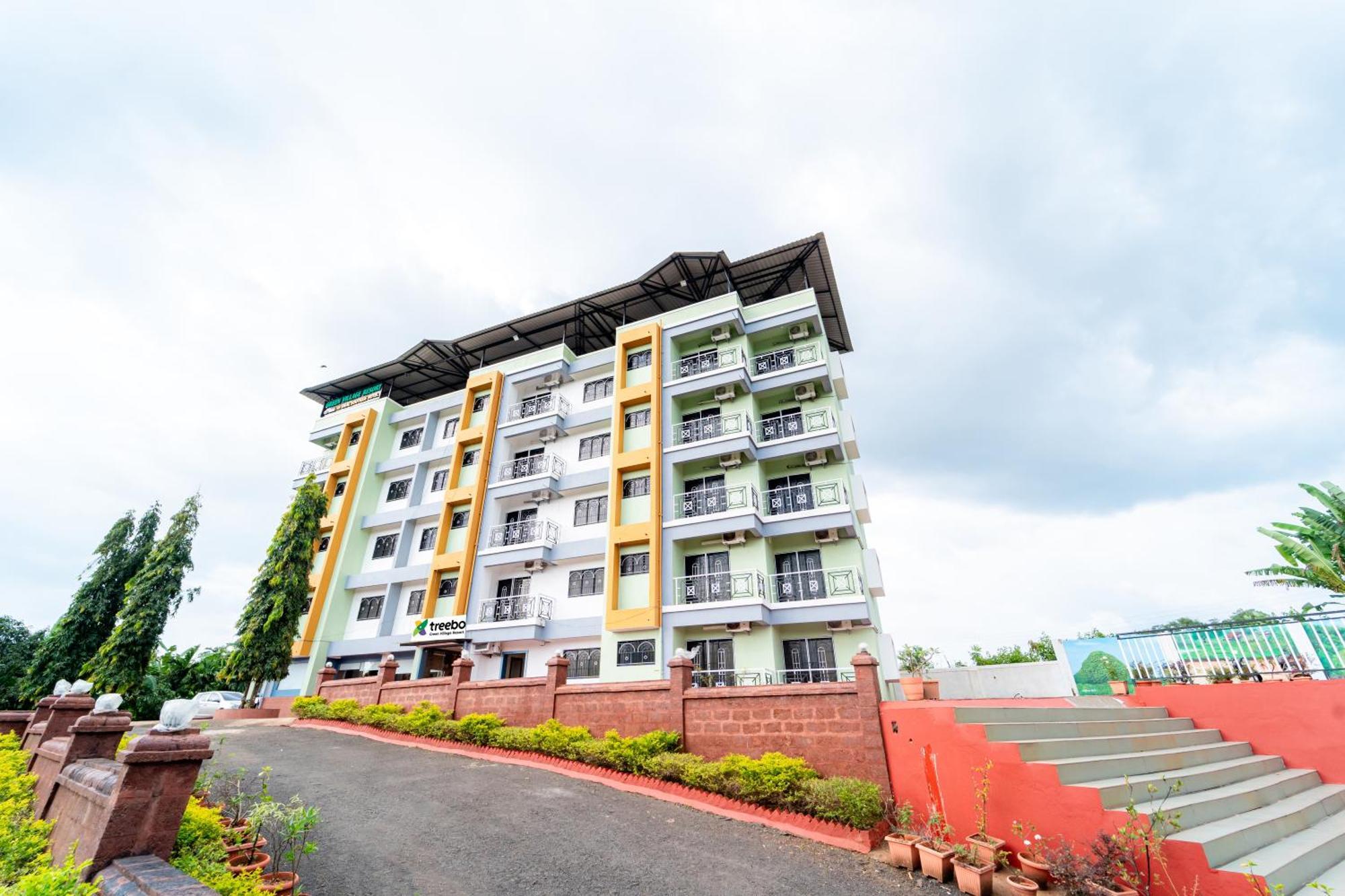 Treebo Green Village Resort - Goa Maneri  ภายนอก รูปภาพ