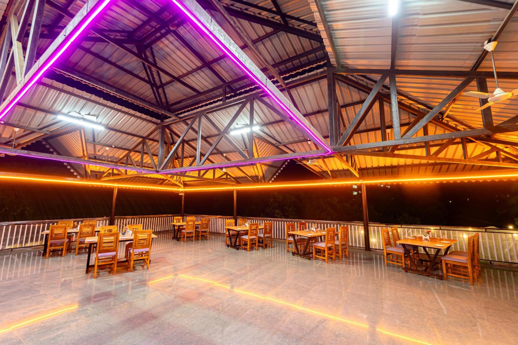 Treebo Green Village Resort - Goa Maneri  ภายนอก รูปภาพ